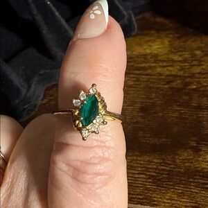 Emerald Marquee Cut with Round Rhinestones Ring size 6.75